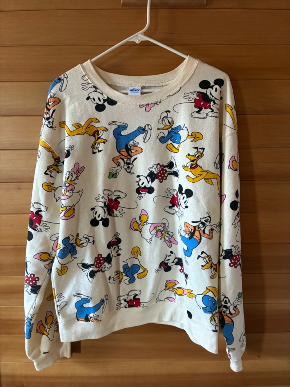 Disney Cream Sweatshirt with Multicolor Character Print Sz.L women’s